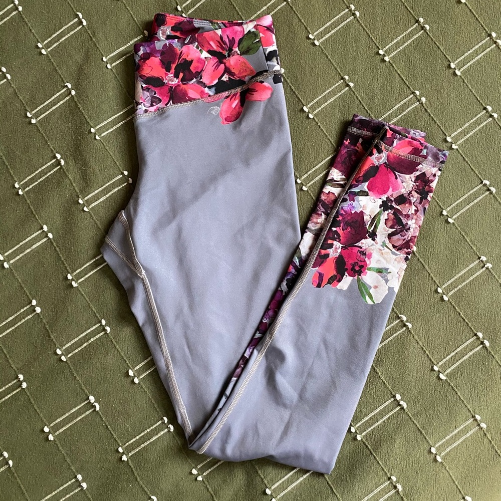ANTHROPOLOGIE FLORAL PRINTED LEGGINGS